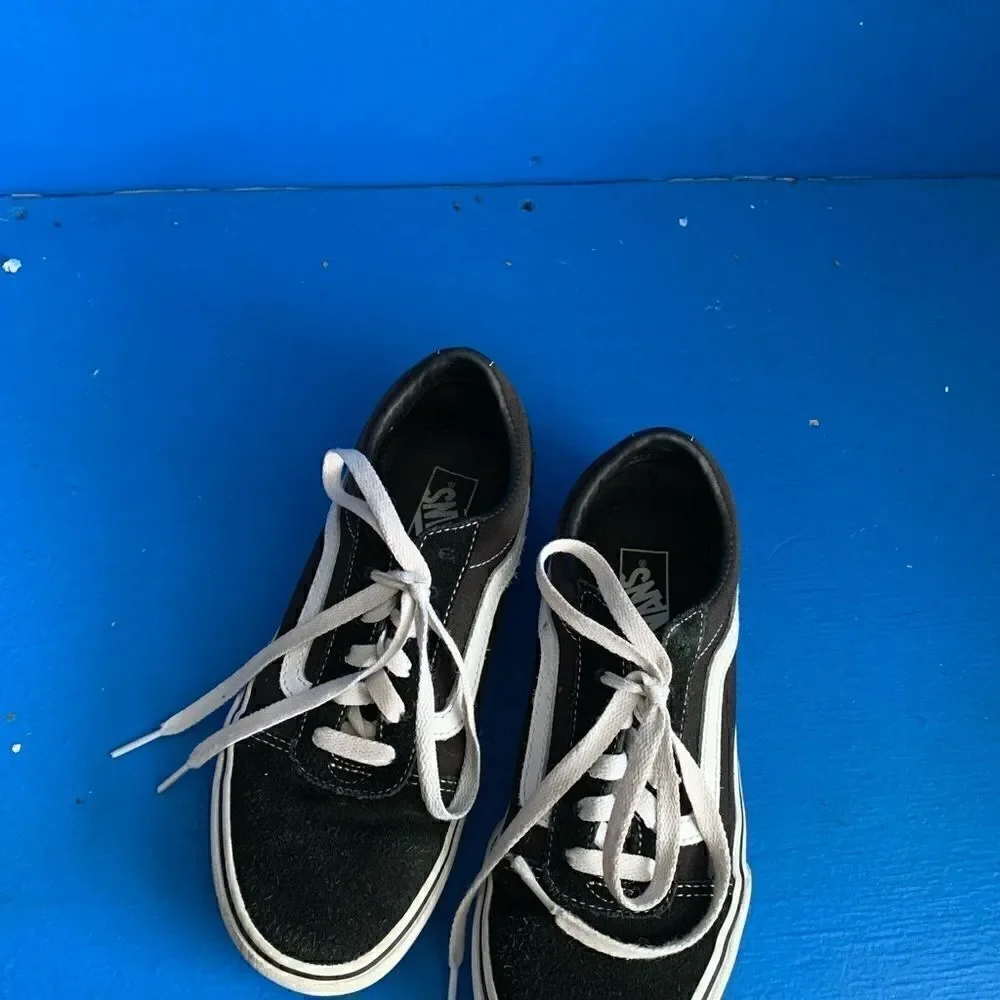 Vans Old Skool Suede Black/White Sneakers Size US Men 3.5
